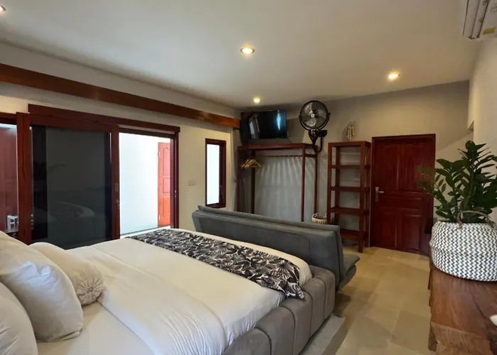 Hotel Stay's Deluxe #8